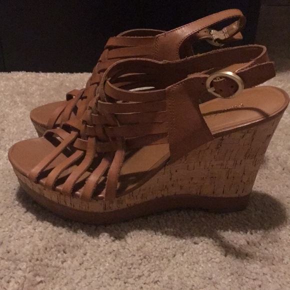 Franco Sarto Light Brown Wedges - Picture 5 of 8